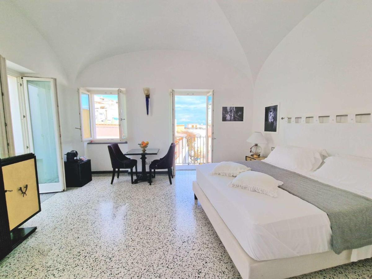 Roccobarocco Boutique Hotel Sant'Angelo  Экстерьер фото