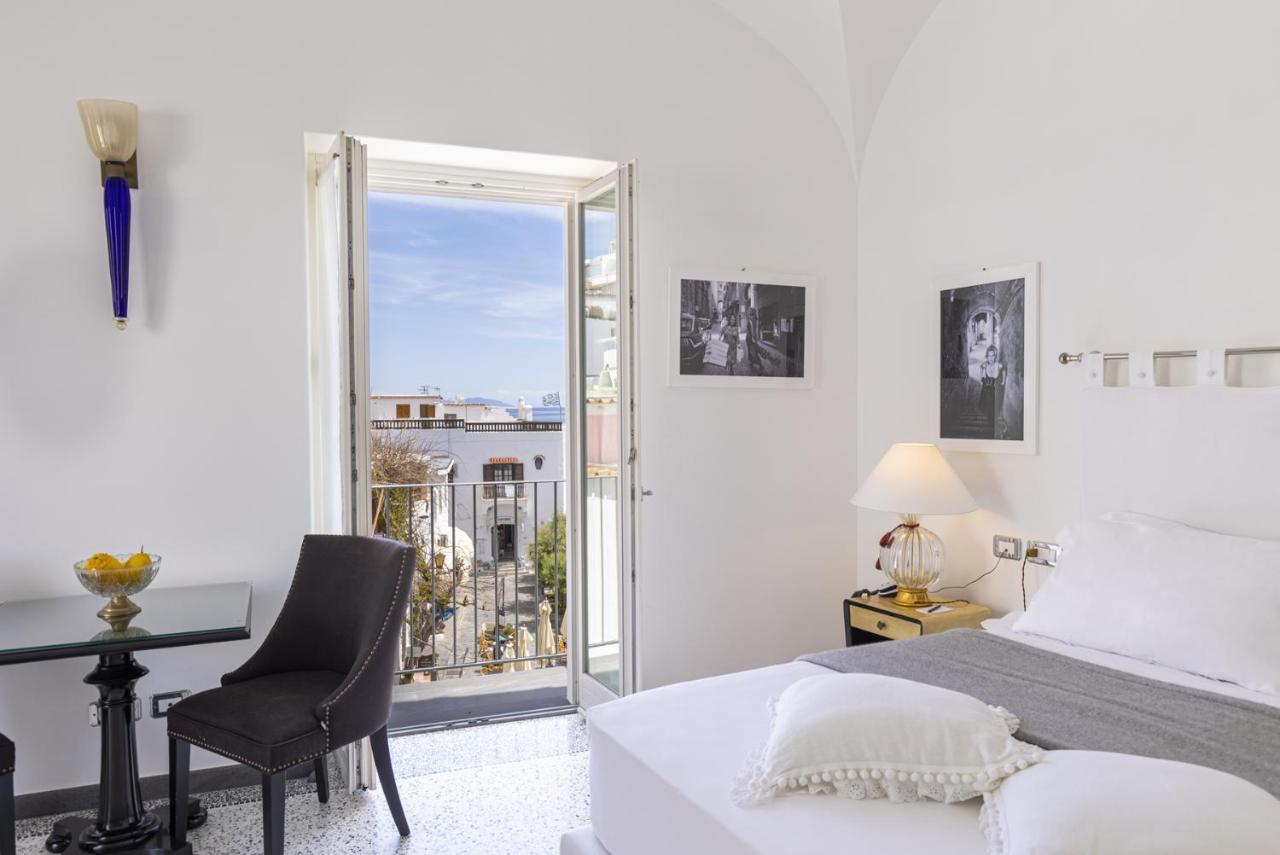 Roccobarocco Boutique Hotel Sant'Angelo  Экстерьер фото